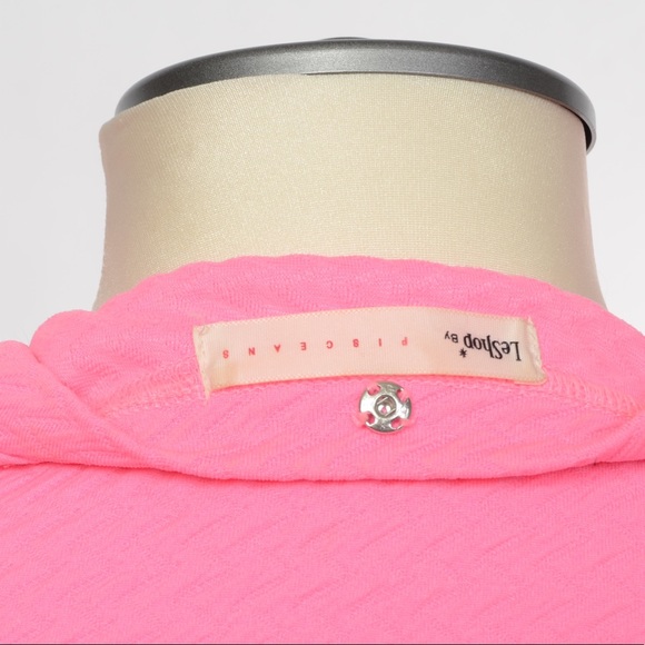 The Neon Textured Tee - Picture 7 of 7